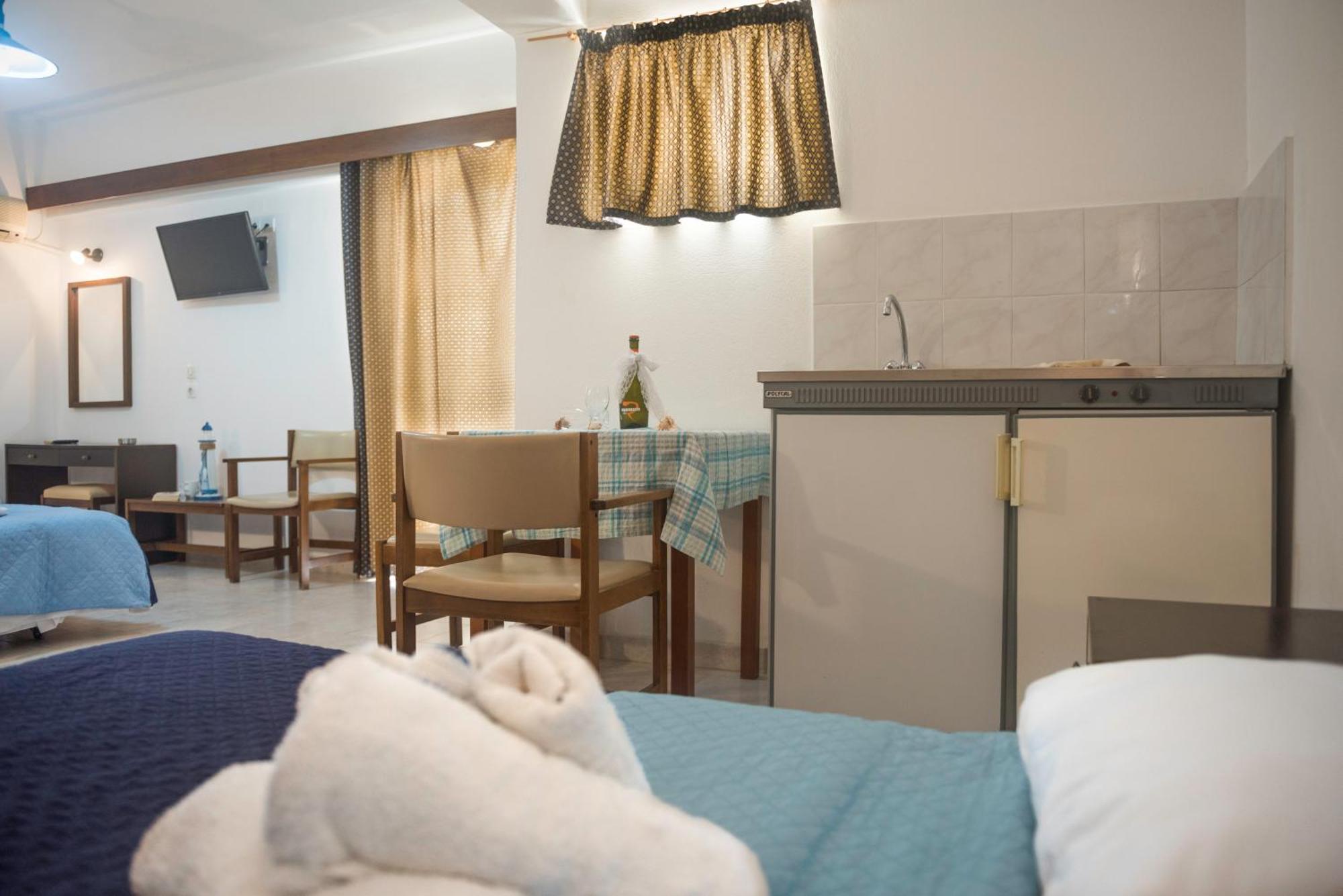 Antonios Hotel Faliraki Quarto foto